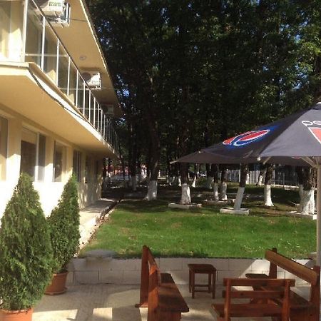 Neva Beach Apartamento Kiten Exterior foto