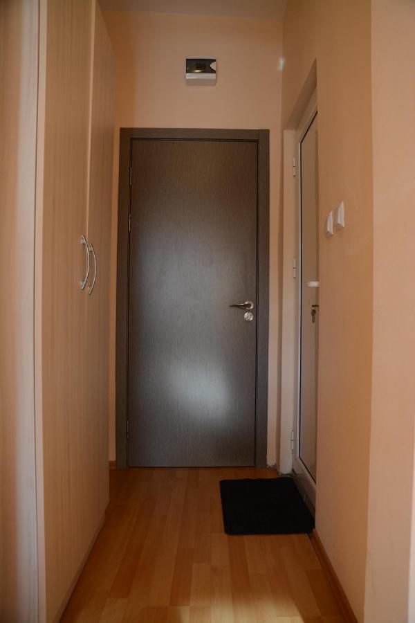 Neva Beach Apartamento Kiten Exterior foto